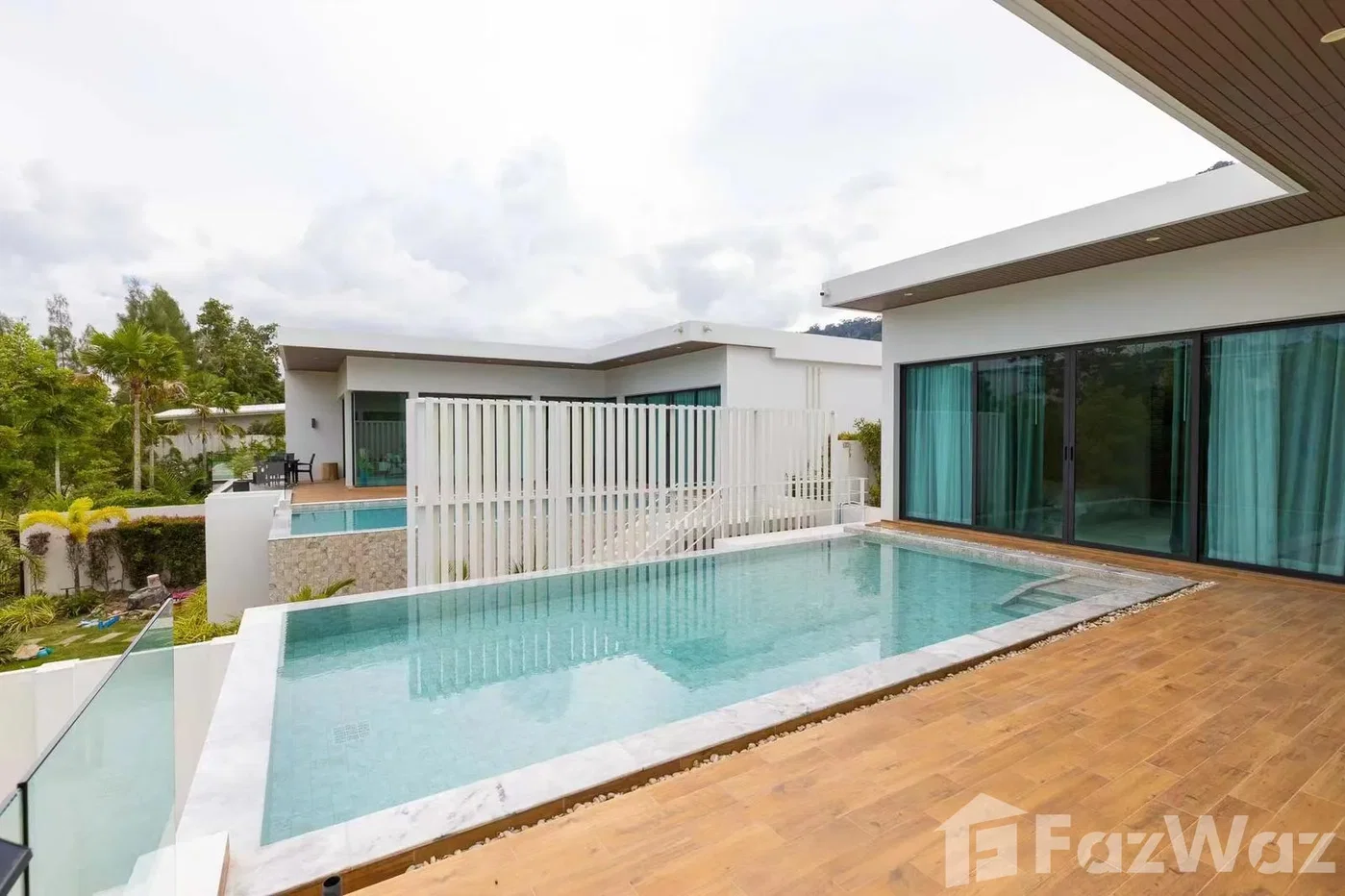 picture River view , 3 Bedroom + 1 bedrooms 4 Bathrooms 1916283 - 8/16