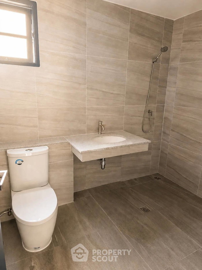 รูป บ้าน 3-ห้องนอน ที่ ลดาวัลย์ ศรีนครินทร์ ใน สำโรงเหนือ (ID 2874767) - รูปที่ 6/16