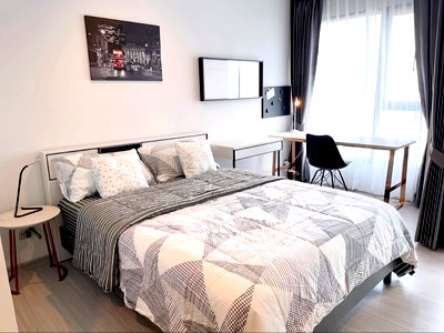Condos for rent : *** Condo for rent : Life Asoke-Rama 9  Nice decorated High floor near MRT Rama9 *** 