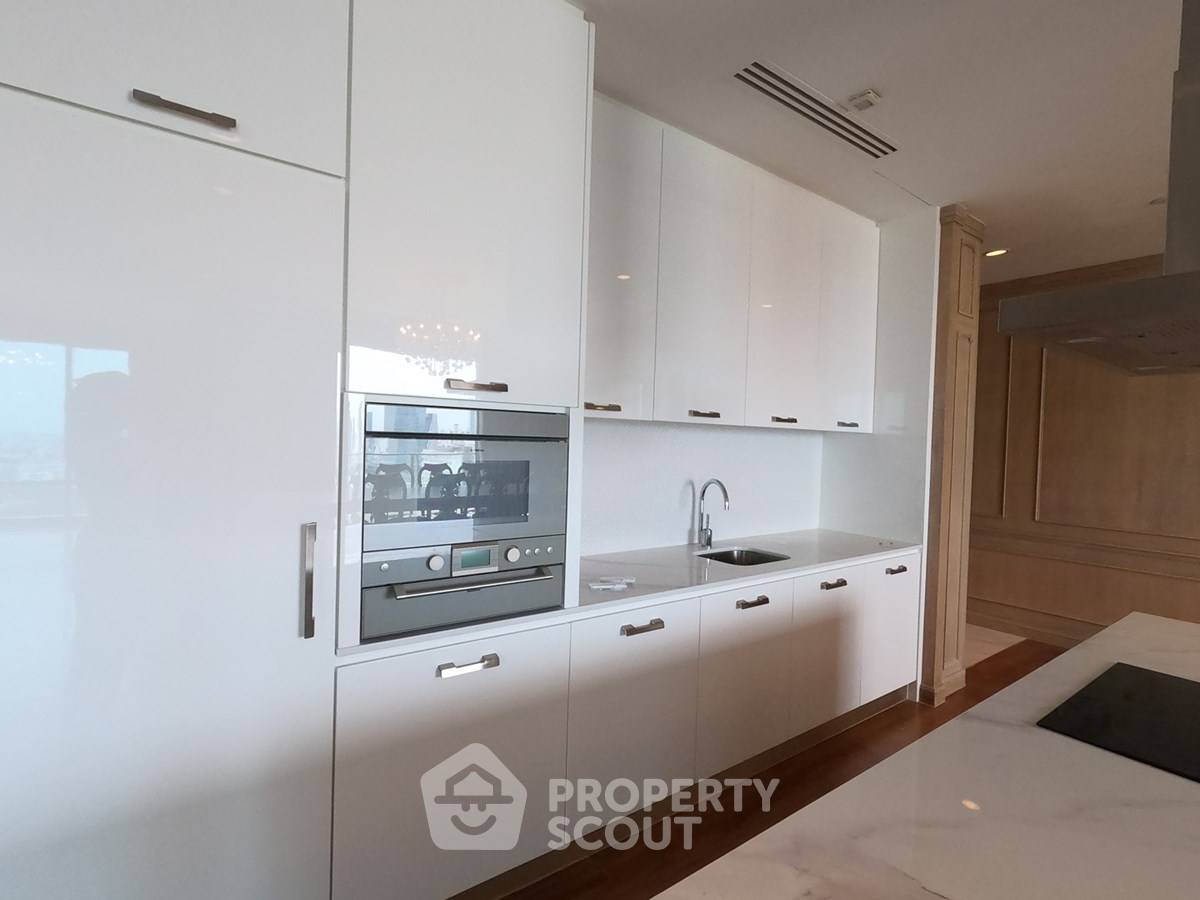 picture 4-BR Condo at 185 Rajadamri near BTS Ratchadamri (ID 2873887) - 10/32