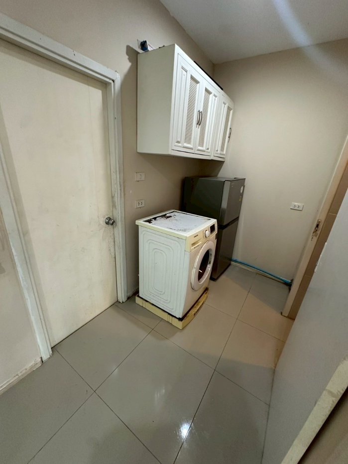 รูป 🏡✨ ให้เช่าทาวน์โฮม ห้องมุม โครงการ Happy View ดอนเมือง 3 ห้องนอน 2 ห้องน้ำ ใกล้สนามบินดอนเมือง ตรงข้ามสระว่ายน้ำ บรรยากาศน่าอยู่สุดๆ! - รูปที่ 2/13