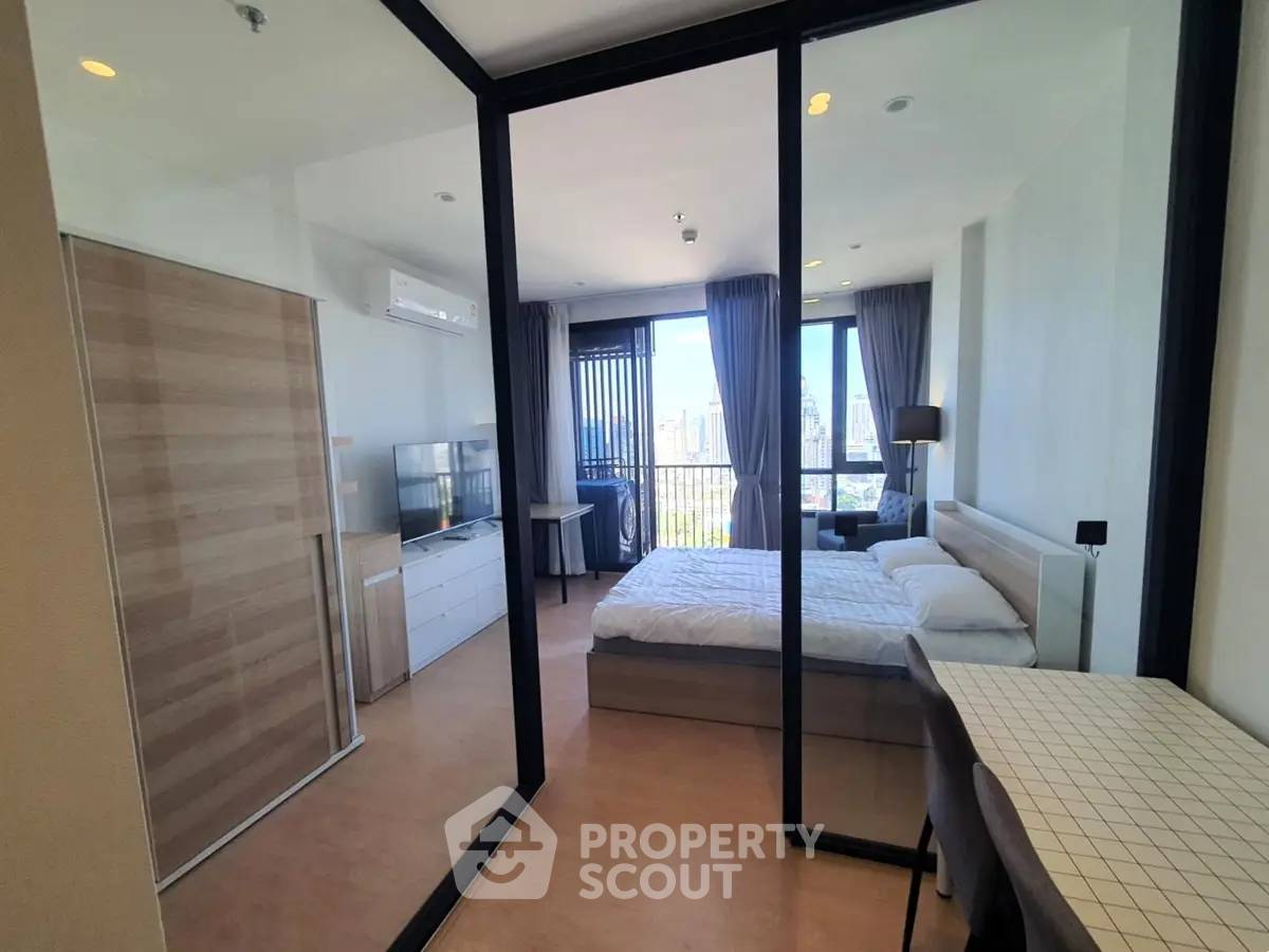picture 27th-Floor 1-BR At Maru Ekkamai 2 Near BTS Ekkamai (ID 2873951) - 1/12