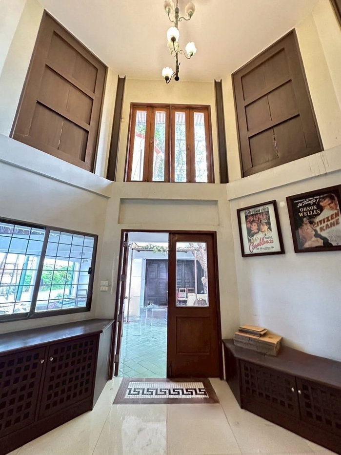 รูป 🏡✨ ให้เช่าโฮมออฟฟิศ / บ้านเดี่ยว 2 ชั้น รีโนเวทใหม่ โชคชัย 4 – ลาดพร้าววังหิน 44 4 ห้องนอน 4 ห้องน้ำ พื้นที่ใหญ่ ฟังก์ชันครบ รีโนเวทใหม่ทั้งหลัง - รูปที่ 7/15