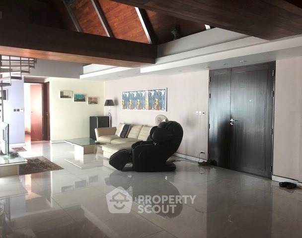 picture 3-BR Condo at Baan Saraan Condominium near MRT Phetchaburi (ID 2874011) - 17/27