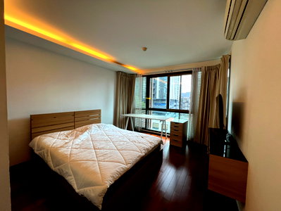 Condos for rent : For rent condo low rise at the Address sukhumvit 61 (S03-2312)