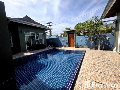 Houses for rent : 4 Bedroom Villa for rent in Si Sunthon, Phuket  6245659