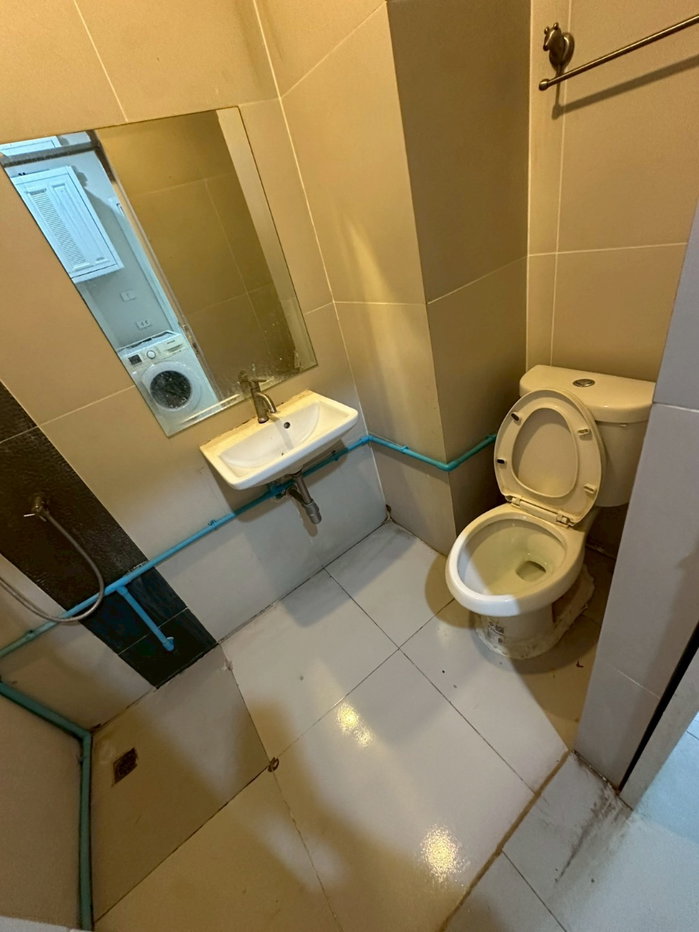รูป 🏡✨ ให้เช่าทาวน์โฮม ห้องมุม โครงการ Happy View ดอนเมือง 3 ห้องนอน 2 ห้องน้ำ ใกล้สนามบินดอนเมือง ตรงข้ามสระว่ายน้ำ บรรยากาศน่าอยู่สุดๆ! - รูปที่ 3/13