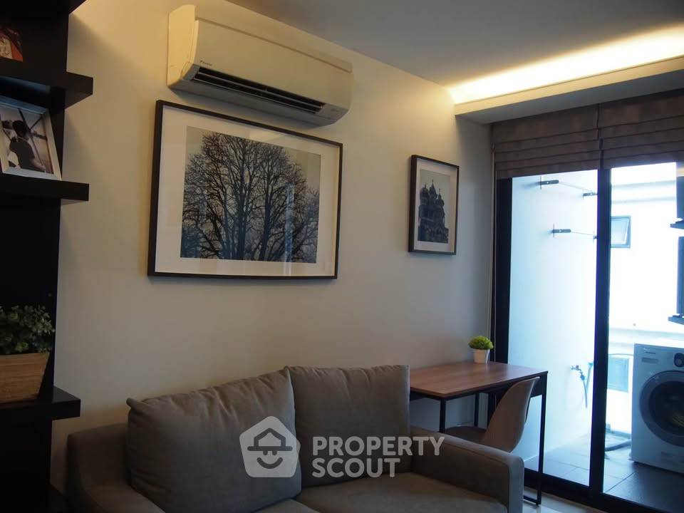 รูป คอนโด 1-ห้องนอน ที่ โซซิโอ ร่วมฤดี ใกล้ BTS นานา (ID 2868417) - รูปที่ 3/8