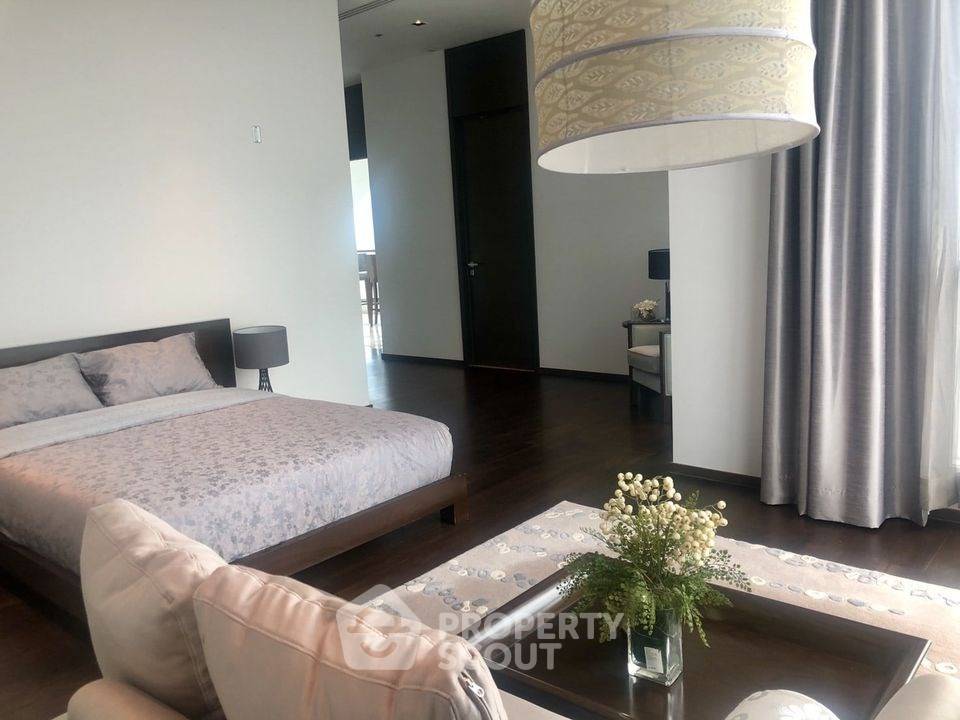 รูป คอนโด 3-ห้องนอน ที่ ไฮด์ สุขุมวิท 13 คอนโดมิเนี่ยม ใกล้ BTS นานา (ID 2873796) - รูปที่ 7/12