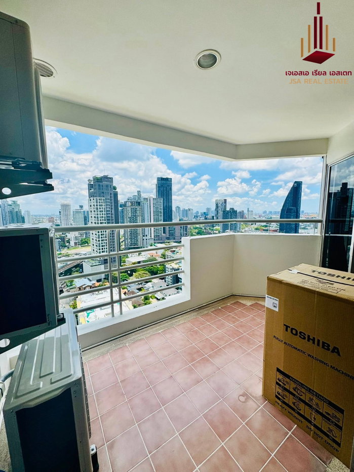 picture ✨ For Rent : Waterford Diamond 30/1  Condo ✨  💰 Only 36,000 thb/month - 8/8