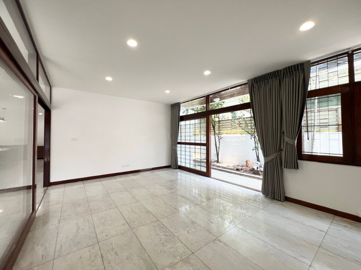 รูป 🏡✨ For Rent | ให้เช่า บ้านเดี่ยวสุขุมวิท 71 รีโนเวทใหม่ทั้งหลัง สไตล์คลาสสิค ใกล้โรงเรียนนานาชาติ  - รูปที่ 8/62