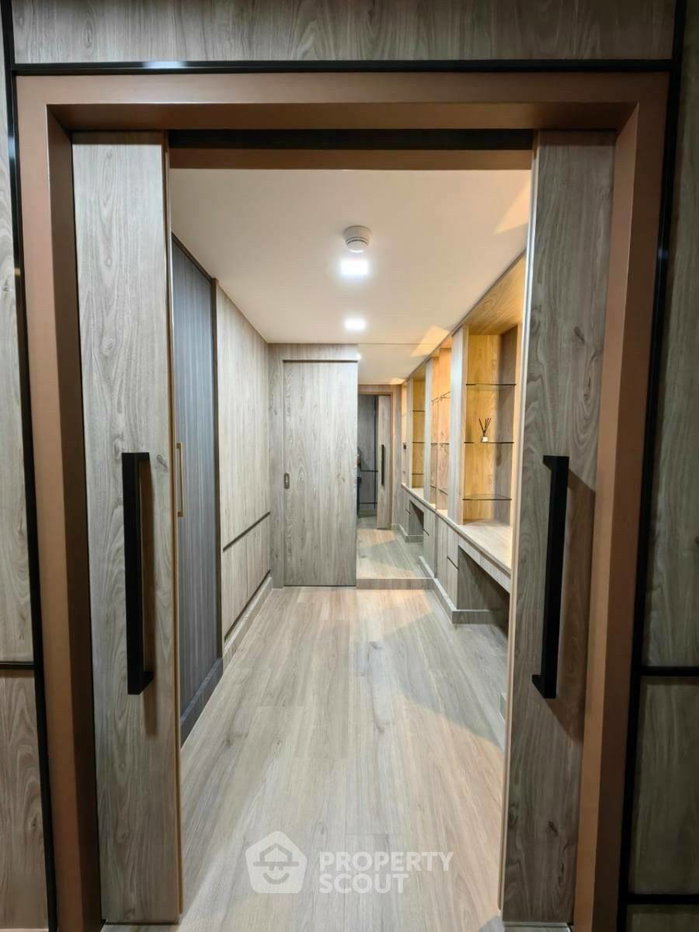 picture 3-BR Condo at Somkid Gardens Condominium near BTS Chit Lom (ID 1736733) - 30/50