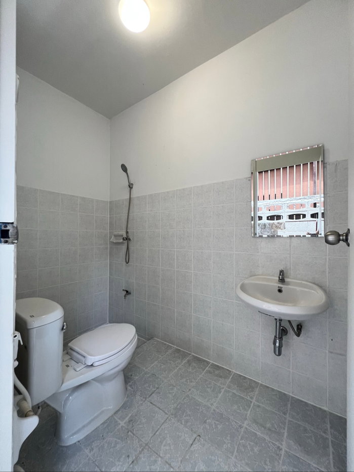 รูป 🏡✨ For Rent | ให้เช่า บ้านเดี่ยวสุขุมวิท 71 รีโนเวทใหม่ทั้งหลัง สไตล์คลาสสิค ใกล้โรงเรียนนานาชาติ  - รูปที่ 59/62