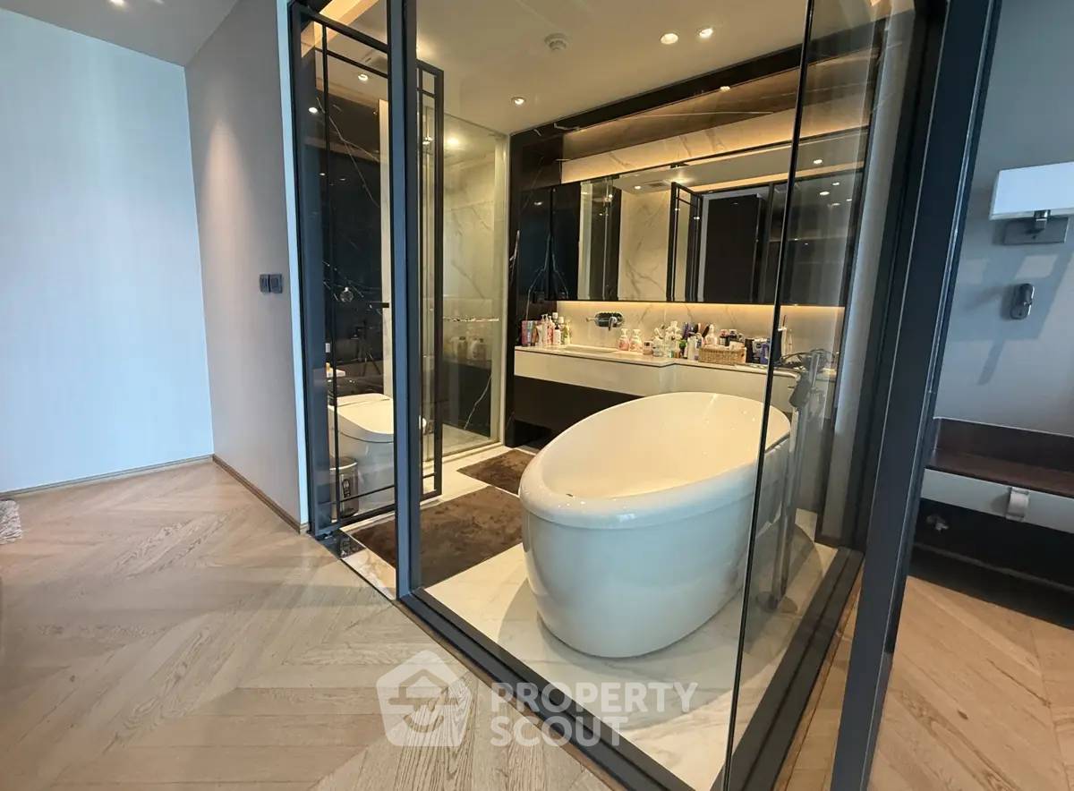 picture 6-BR Condo at Athenee Residence near BTS Phloen Chit (ID 2873518) - 16/22