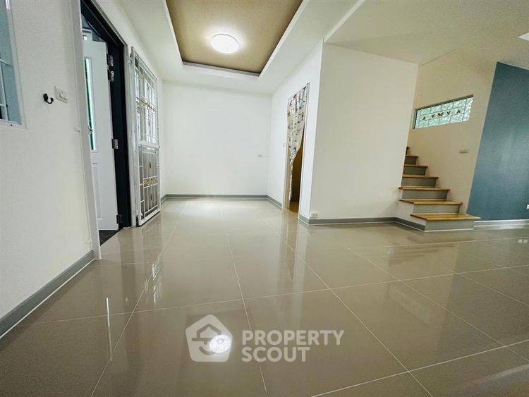 รูป ทาวน์เฮ้าส์ 3-ห้องนอน ใน คลองถนน (ID 2867961) - รูปที่ 7/16