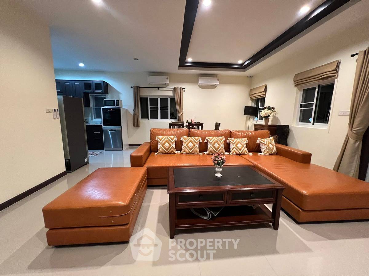 รูป วิลล่า 3-ห้องนอน ที่ เอ็มเมอร์รัล กรีน ใน ทับใต้ (ID 2872836) - รูปที่ 2/15