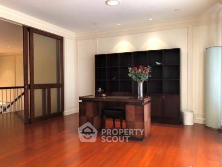 picture 4-BR Condo at Las Colinas near BTS Asok (ID 2873830) - 42/54