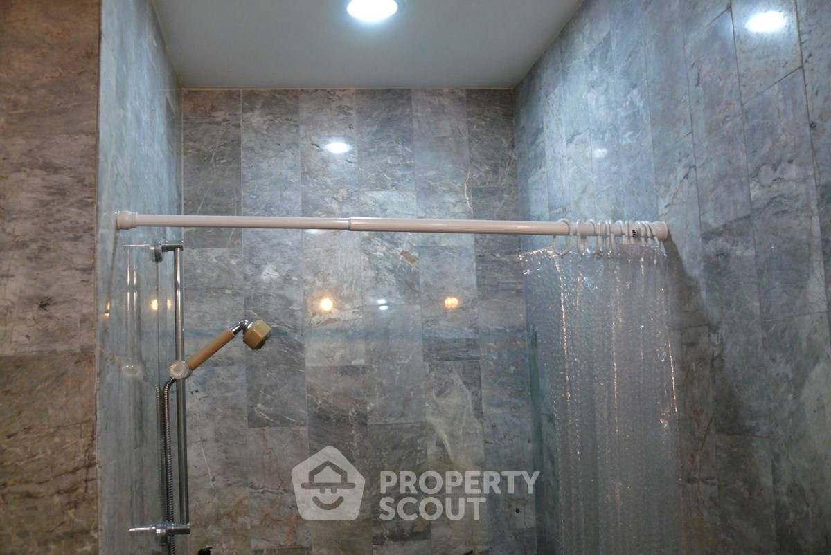 รูป คอนโด 3-ห้องนอน ที่ ศุภาคาร คอนโดมิเนียม ใกล้ BTS สะพานตากสิน (ID 2874602) - รูปที่ 28/34