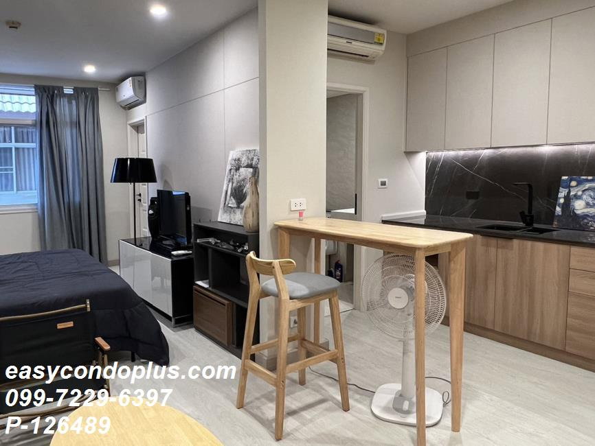 รูป P-126489 คอนโดสวย @บ้านกลางกรุงรีสอร์ท รัชดา ซอย7 13,000/เดือน ใกล้ MRT ห้วยขวาง | Line Id: @easycondoplus | 099-229-6397 - รูปที่ 3/6