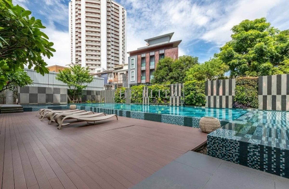 รูป ✨ความสงบที่ถูกออกแบบมาอย่างตั้งใจ บรรยากาศสีเขียวที่โอบล้อม ผสานกับความเป็นส่วนตัว ที่ Via Botani - รูปที่ 30/34
