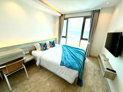 Condos for rent Pattaya : For rent The Riviera Monaco SeaView 
