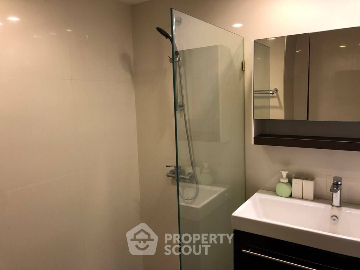 รูป คอนโด 1-ห้องนอน ที่ สุขุมวิท สวีท คอนโดมิเนียม ใกล้ BTS นานา (ID 2874048) - รูปที่ 11/14