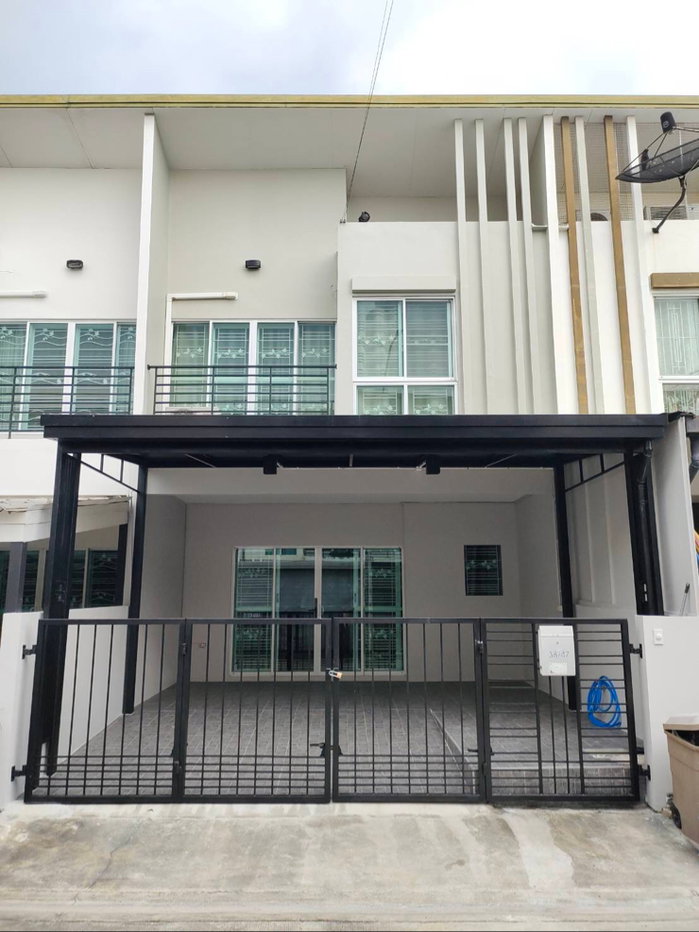 รูป ขายบ้านใกล้เมกาบางนา ตกแต่งสวย ทำเลดี - รูปที่ 2/9