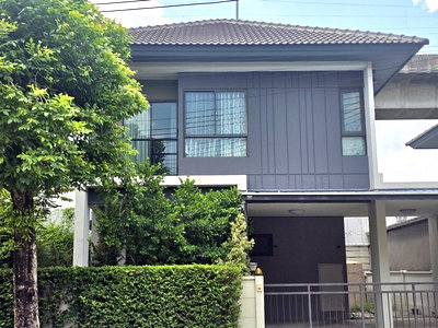 เช่าบ้านเดี่ยว สนามบินสุวรรณภูมิ : ให้เช่า บ้านเดี่ยว2ชั้น 52ตรว.สไตล์โมเดิร์น ถนน คู่ขนานมอเตอร์เวย์ ใกล้สนามบินสุวรรณภูมิ