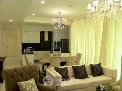2-BR 112 Sqm On 10th Floor At Royce Private Residences Near MRT Sukhumvit (ID 2874580)
