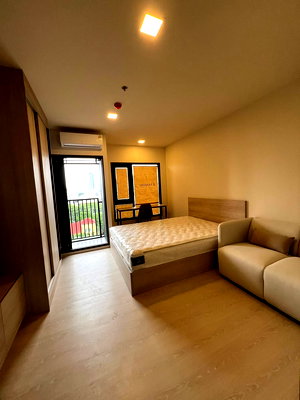 Condos for rent : For Rent Flo by Sansiri Great price Fully Finished ready to move in DS2927 | Line @Dstay