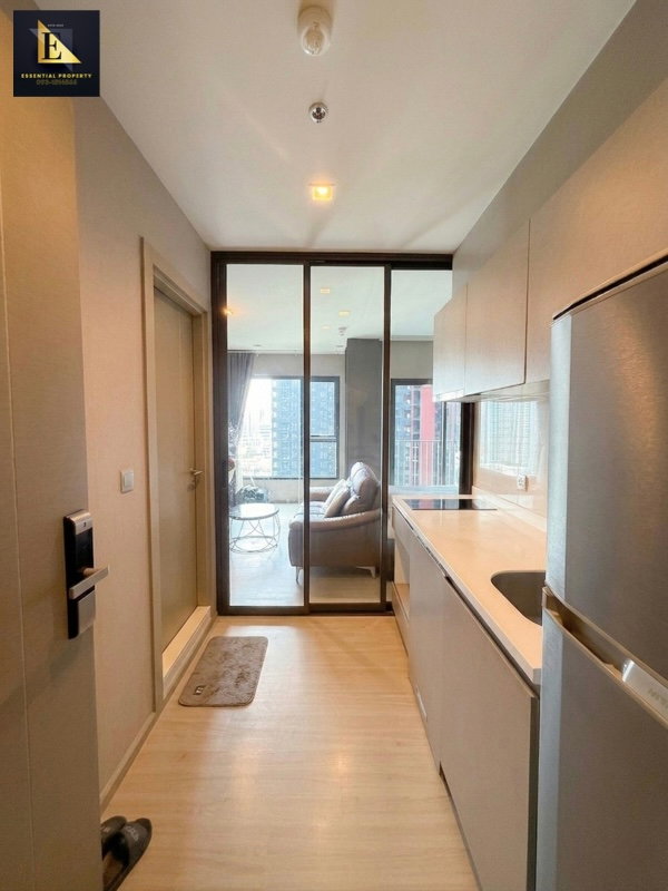 picture For Rent 🔥  Life Asoke-Rama 9  𝐂𝐨𝐧𝐭𝐚𝐜𝐭 👉 @property456  - 5/13