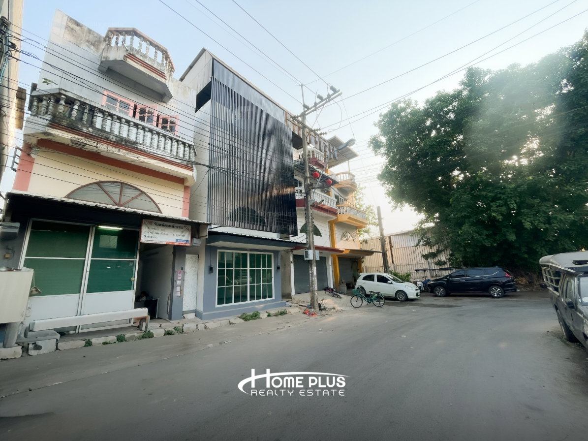 รูป ทาวน์โฮม 3.5 ชั้น รีโนเวทใหม่ ซอยร่มเกล้า 21 แยก 2 เขตลาดกระบัง - รูปที่ 3/17