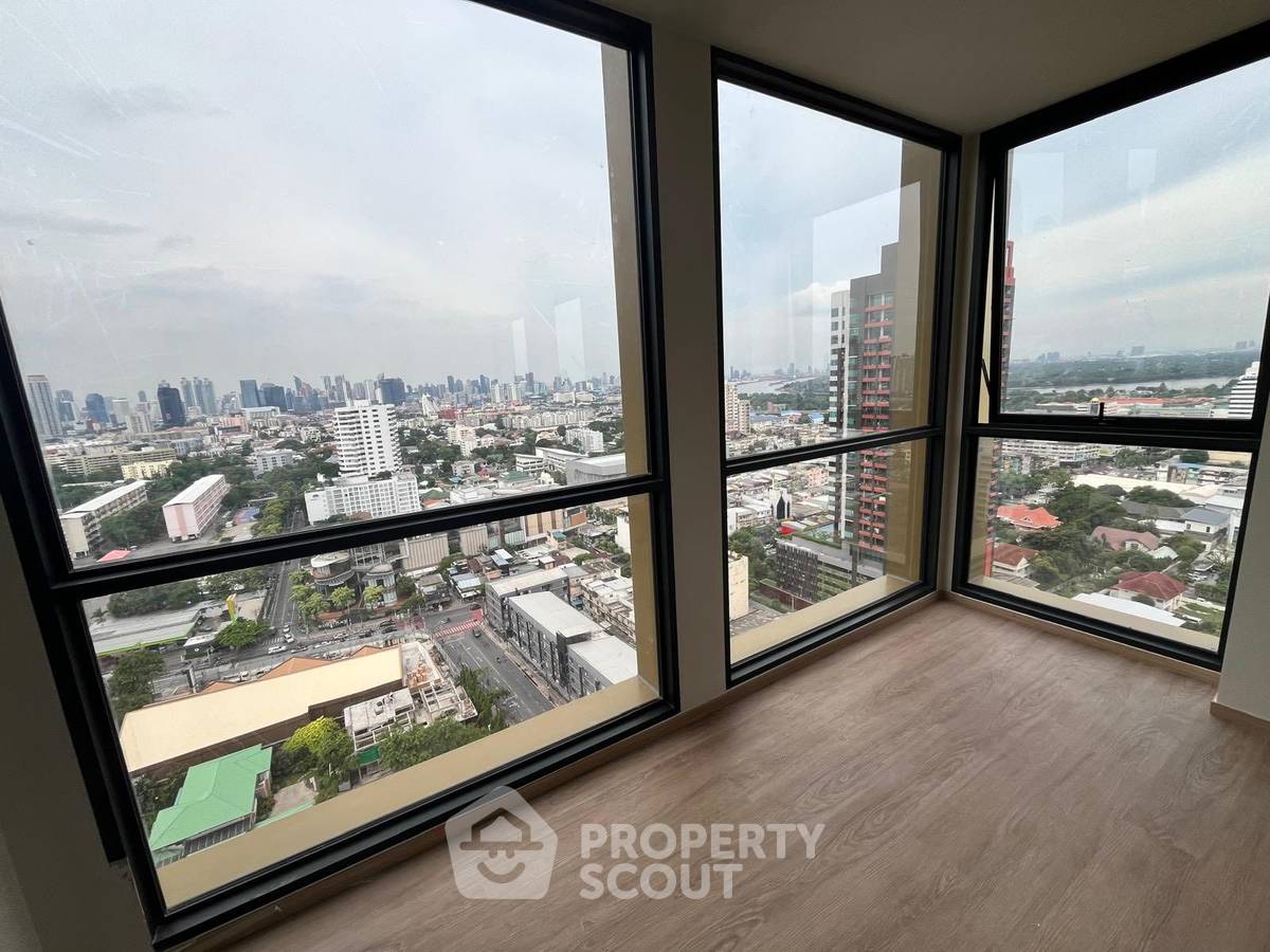 รูป คอนโด 2-ห้องนอน ที่ ดิ อิสสระ สาทร ใน ทุ่งมหาเมฆ (ID 2867366) - รูปที่ 3/5