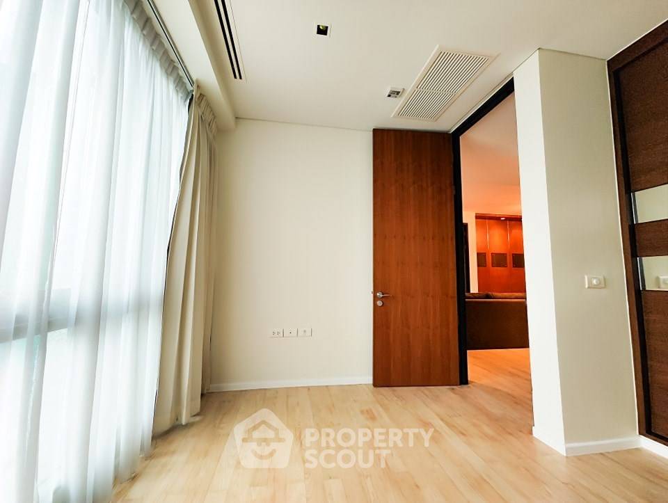 รูป คอนโด 2-ห้องนอน ที่ เดอะ เลคส์ กรุงเทพ ใกล้ BTS อโศก (ID 2874386) - รูปที่ 11/12