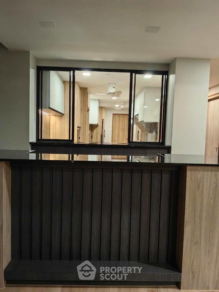 picture 3-BR Condo at Somkid Gardens Condominium near BTS Chit Lom (ID 1736733) - 13/50