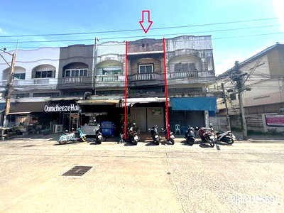 อาคารพาณิชย์ 16 ตร.วา เมืองนครราชสีมา นครราชสีมา 2.1M