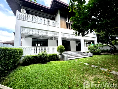 Houses for rent St. Andrews International School Bangkok : 4 Bedroom House for rent in Khlong Tan Nuea, Bangkok  1932904