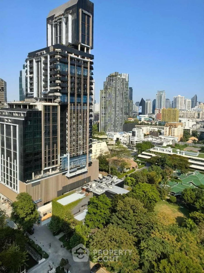 picture 3-BR Condo at Somkid Gardens Condominium near BTS Chit Lom (ID 1736733) - 4/50