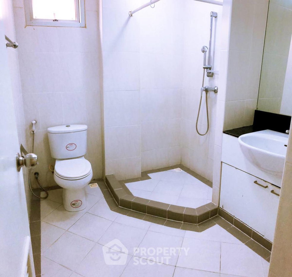 รูป คอนโด 3-ห้องนอน ที่ 49 พลัส คอนโดมิเนียม ใกล้ BTS พร้อมพงษ์ (ID 392839) - รูปที่ 2/13