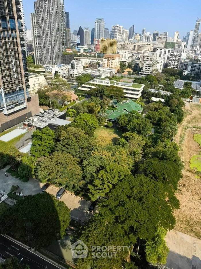 picture 3-BR Condo at Somkid Gardens Condominium near BTS Chit Lom (ID 1736733) - 3/50