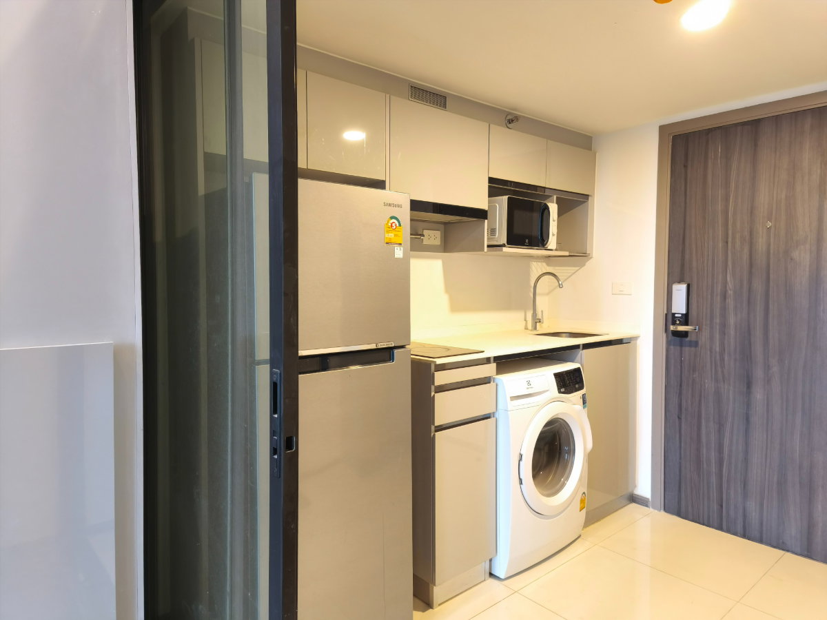 รูป [ 1 ห้องนอนดูเพล็กซ์ ให้เช่า ] Knightbridge Space Rama 9 - 250 ม. ถึง MRT พระราม 9 - รูปที่ 11/13