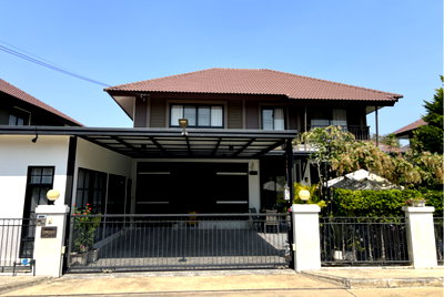 Houses for sale : For sale: Modern 4-bedroom, 4-bathroom detached house in Karnkanok Ville 15