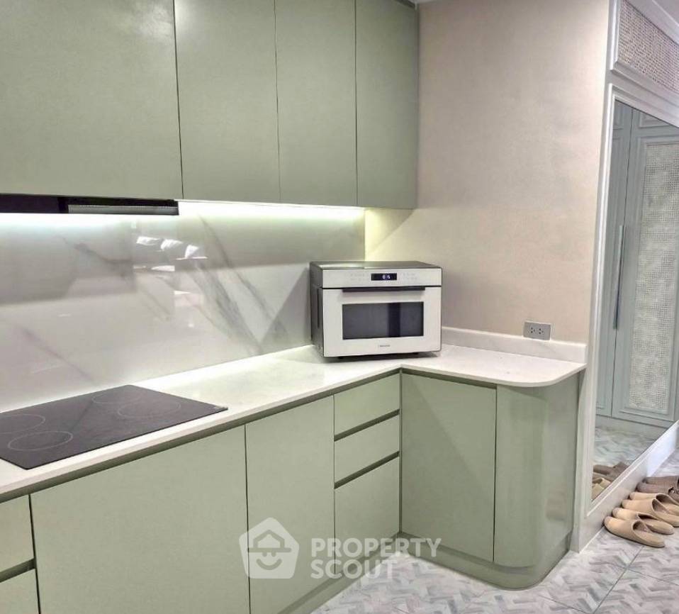 รูป คอนโด 2-ห้องนอน ที่ บ้านสวนเพชร คอนโดมิเนียม ใกล้ BTS พร้อมพงษ์ (ID 2874315) - รูปที่ 2/7