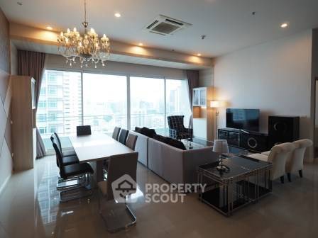 picture 3-BR Condo at Circle Condominium near MRT Phetchaburi (ID 2874544) - 1/16