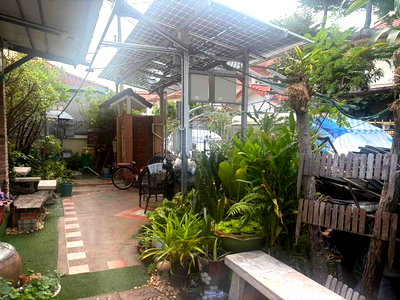 บ้านแฝด เขตหนองแขม : เพชรเกษม 69 บ้านแฝด เนื้อที่เยอะ ตกแต่งสไตล์สวน มบ.อรุณทอง2