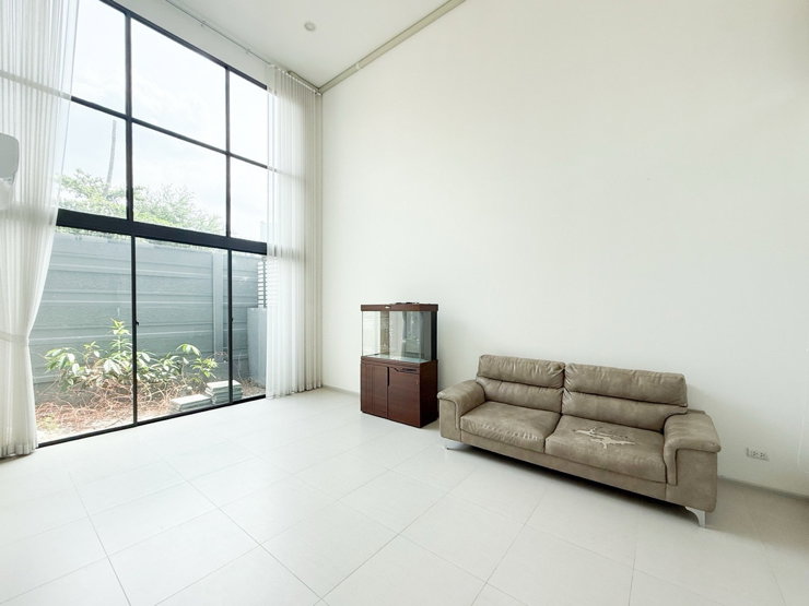 รูป ขายด่วน Estara Haven พัฒนาการ 20 เพียง 8.99 ล้าน - รูปที่ 3/18