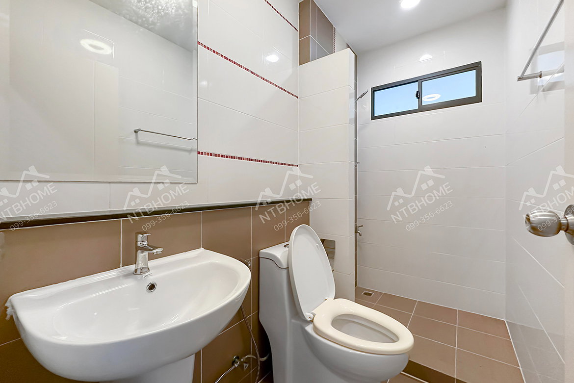 รูป ทาวน์โฮม 3 ชั้น ธนาคลัสเตอร์ ราชพฤกษ์ – สถานีบางพลู ต้นโครงการ แปลงหน้าสวน พร้อมอยู่ ใกล้ MRT สายสีม่วง สถานีบางรักใหญ่ - รูปที่ 8/15