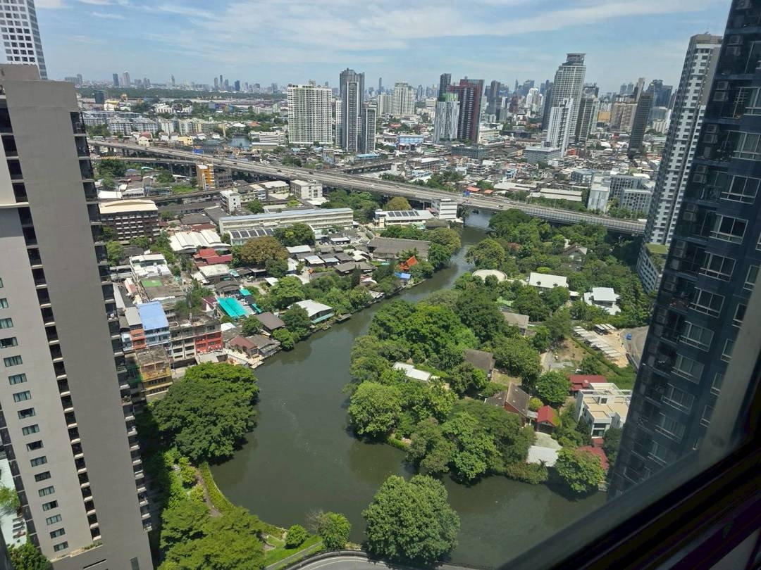 รูป The Base Sukhumvit 77 corner unit for rent - รูปที่ 7/7