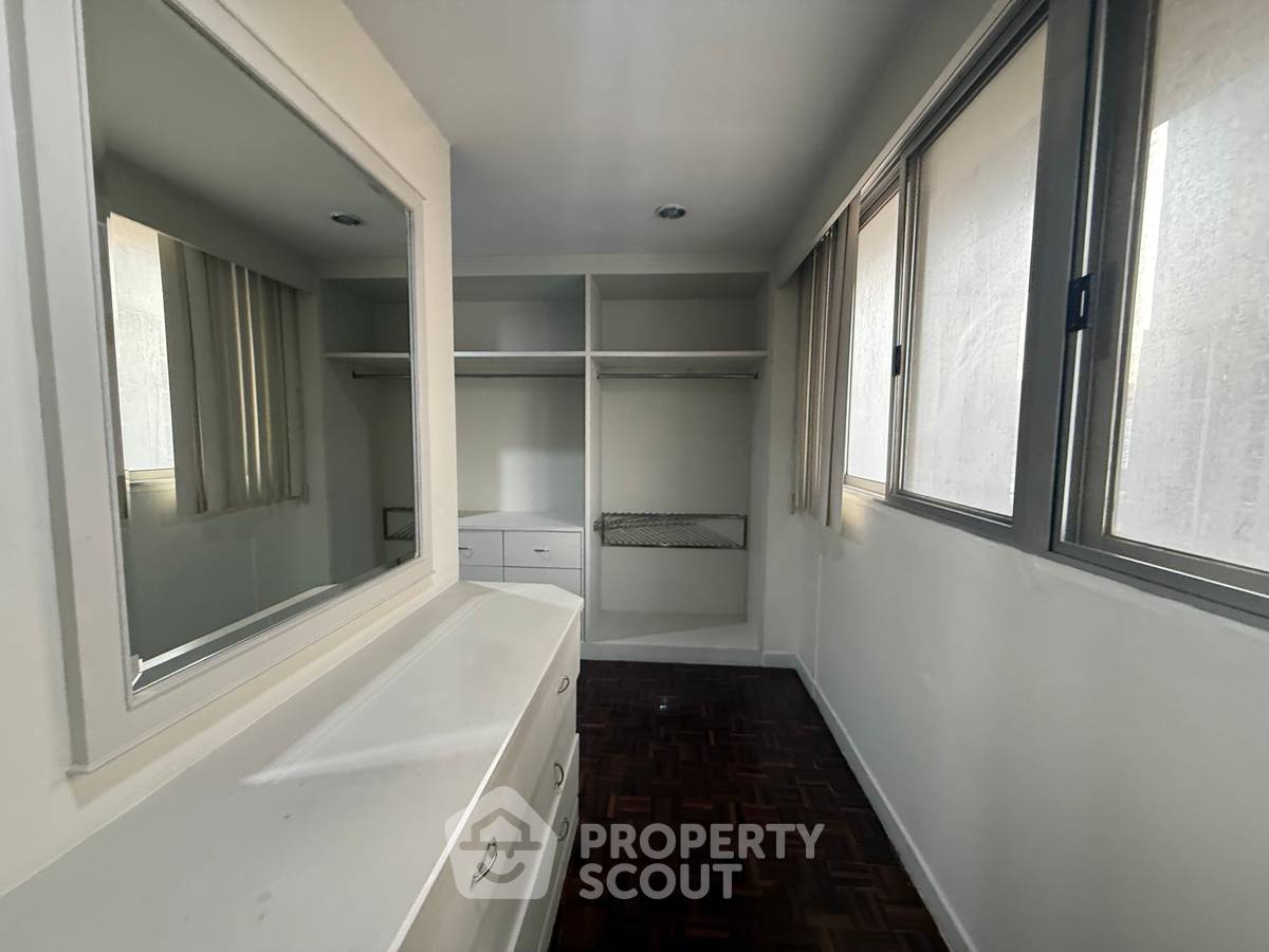รูป คอนโด 2-ห้องนอน ที่ ไท ปิง ทาวเวอร์ส สุขุมวิท 63 ใกล้ ARL รามคำแหง (ID 2830603) - รูปที่ 9/12