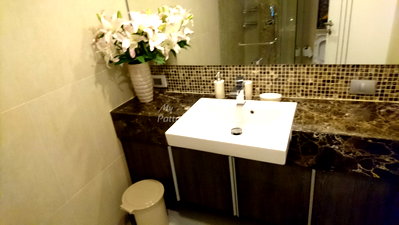 Condos for sale : 🛏️ Studio - 🛁 1 Bath - 🏙️ City View - 🇹🇭 COMPANY name - 🏢 Centara Avenue Residences &amp; Suites - Ref: CARS133